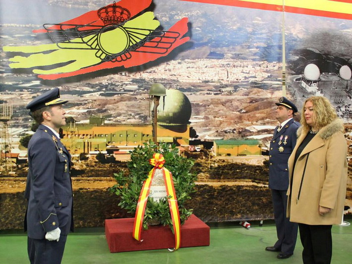 El EVA 9 celebra los actos conmemorativos de la Virgen de Loreto, patrona del cuerpo de aviación.
